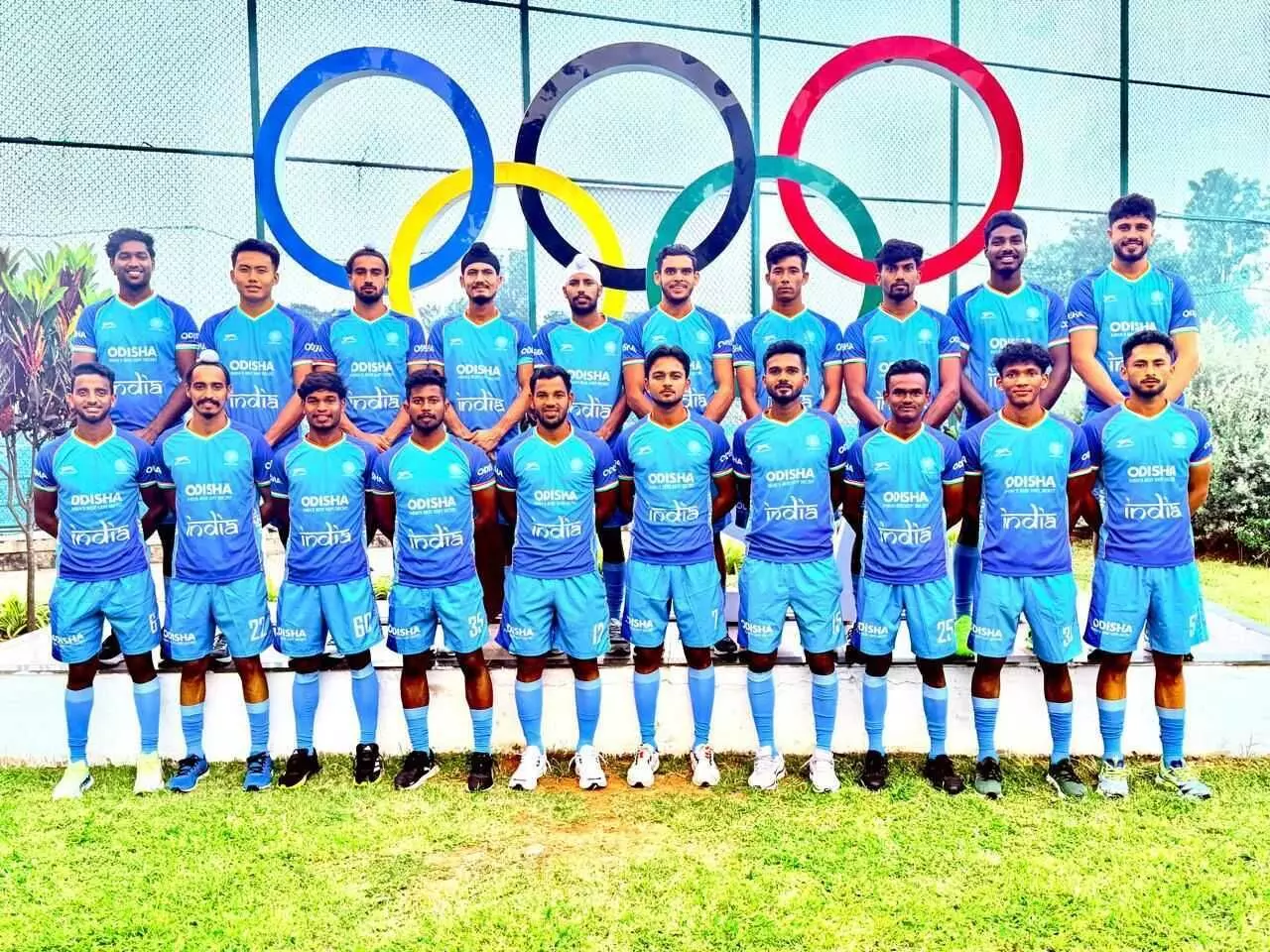 Men's Hockey Team